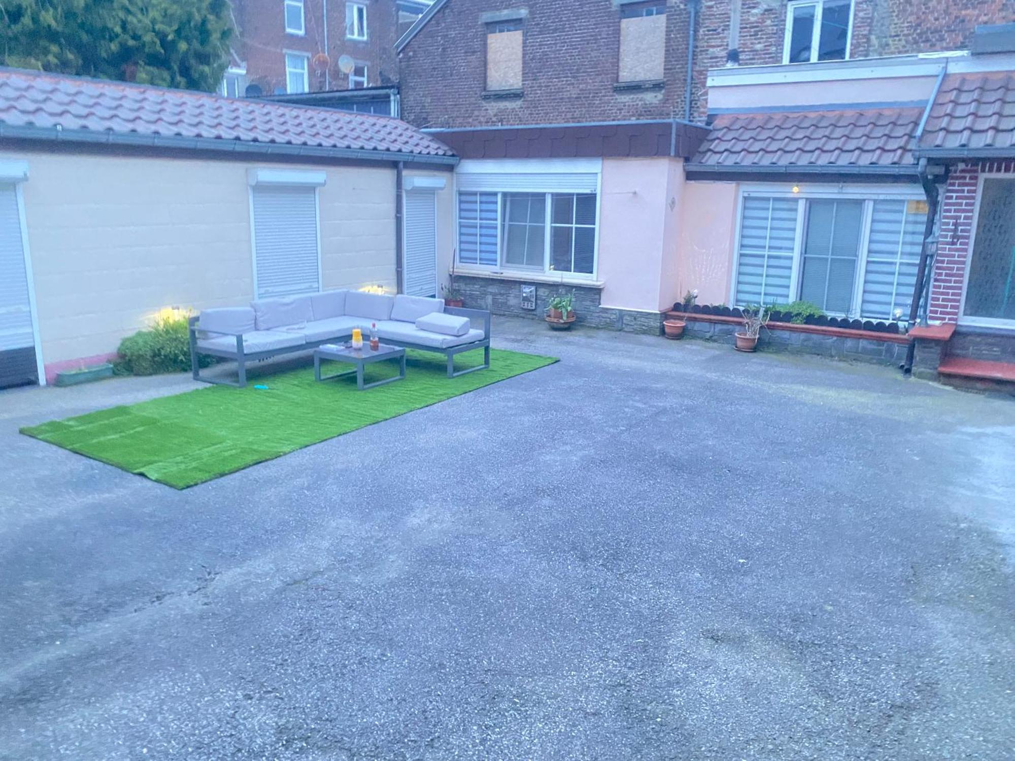 Village Fertile Charleroi Exterior foto